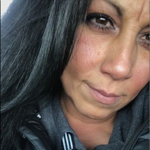 Meet your Posher, Janet